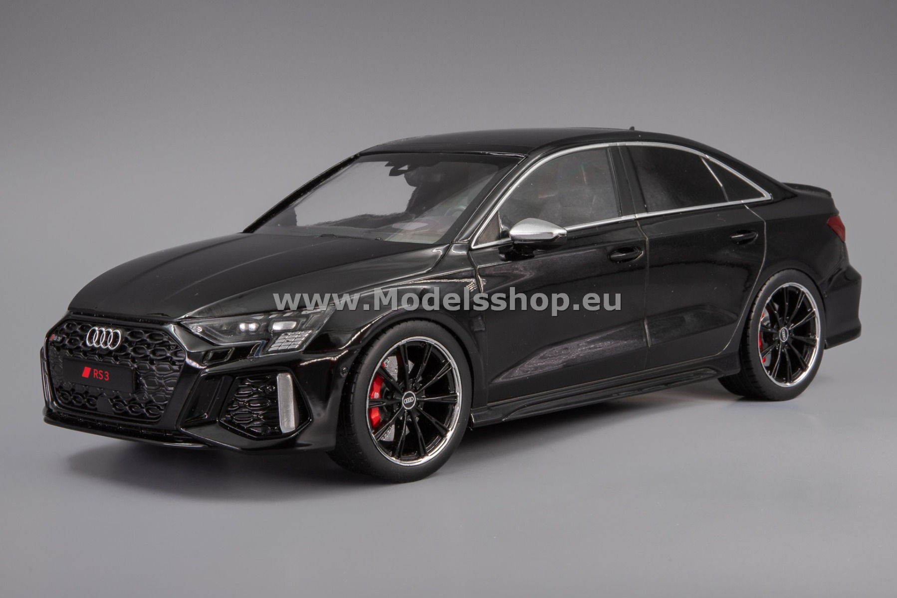 MCG18450 / IXOSPMW-18003 Audi RS3 Limousine, 2022 /black/ (Made by IXO for MCG)