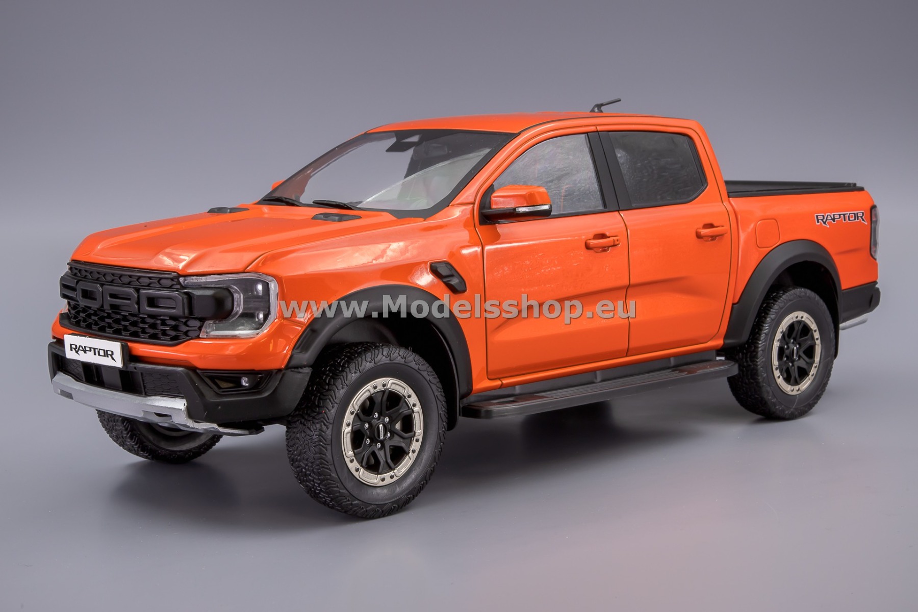 MCG18456 Ford Ranger Raptor, 2023 /orange/