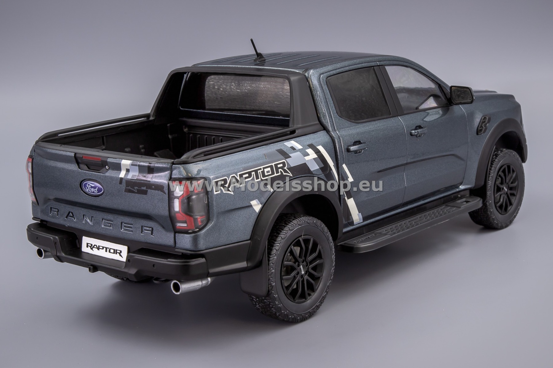 MODELCAR, FORD Ranger Raptor 2023 Grau metallic, 1/18