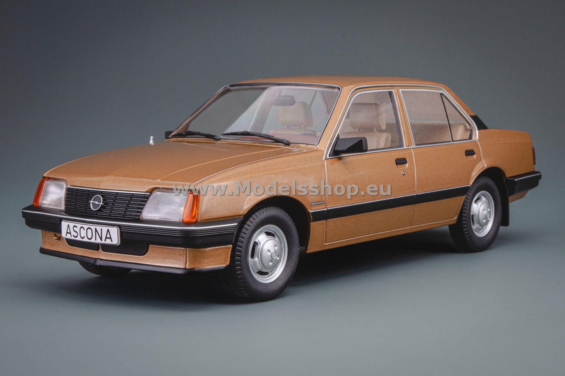 MCG18459 Opel Ascona C, 1981 /beige/