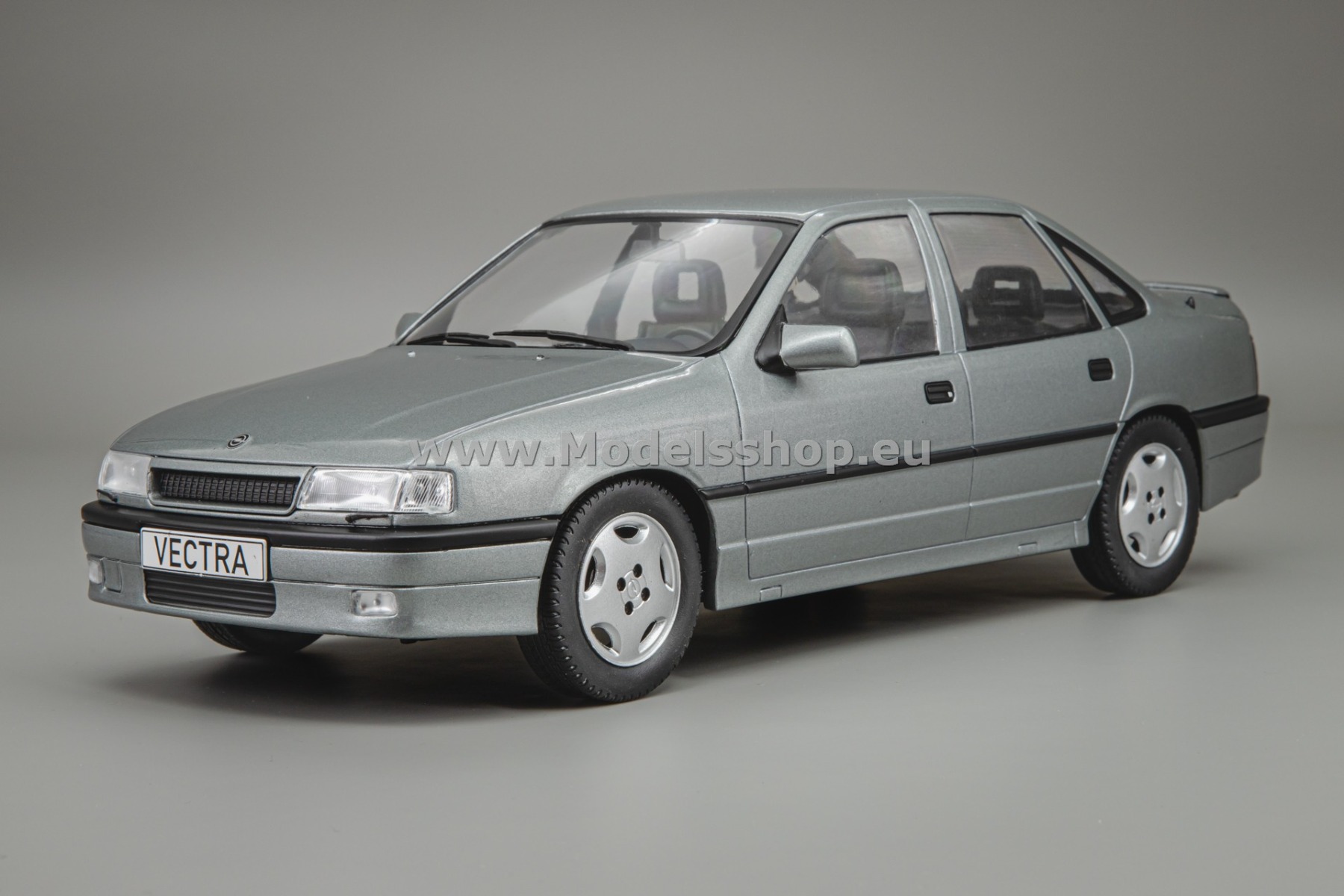 MCG18462 Opel Vectra A 2000, 1988 /dark grey metallic/