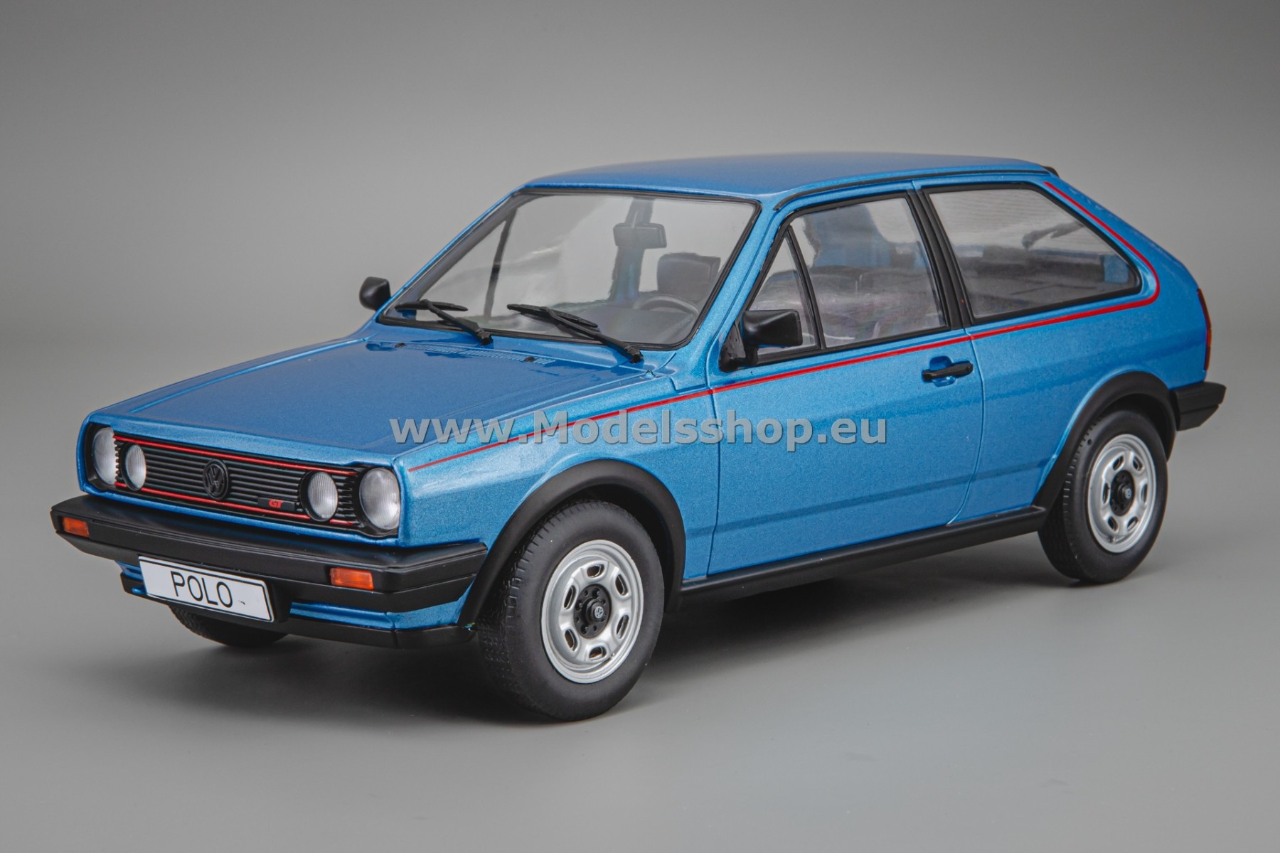 MCG18522 VW / Volkswagen Polo II Coupe GT, 1985 /blue metallic/