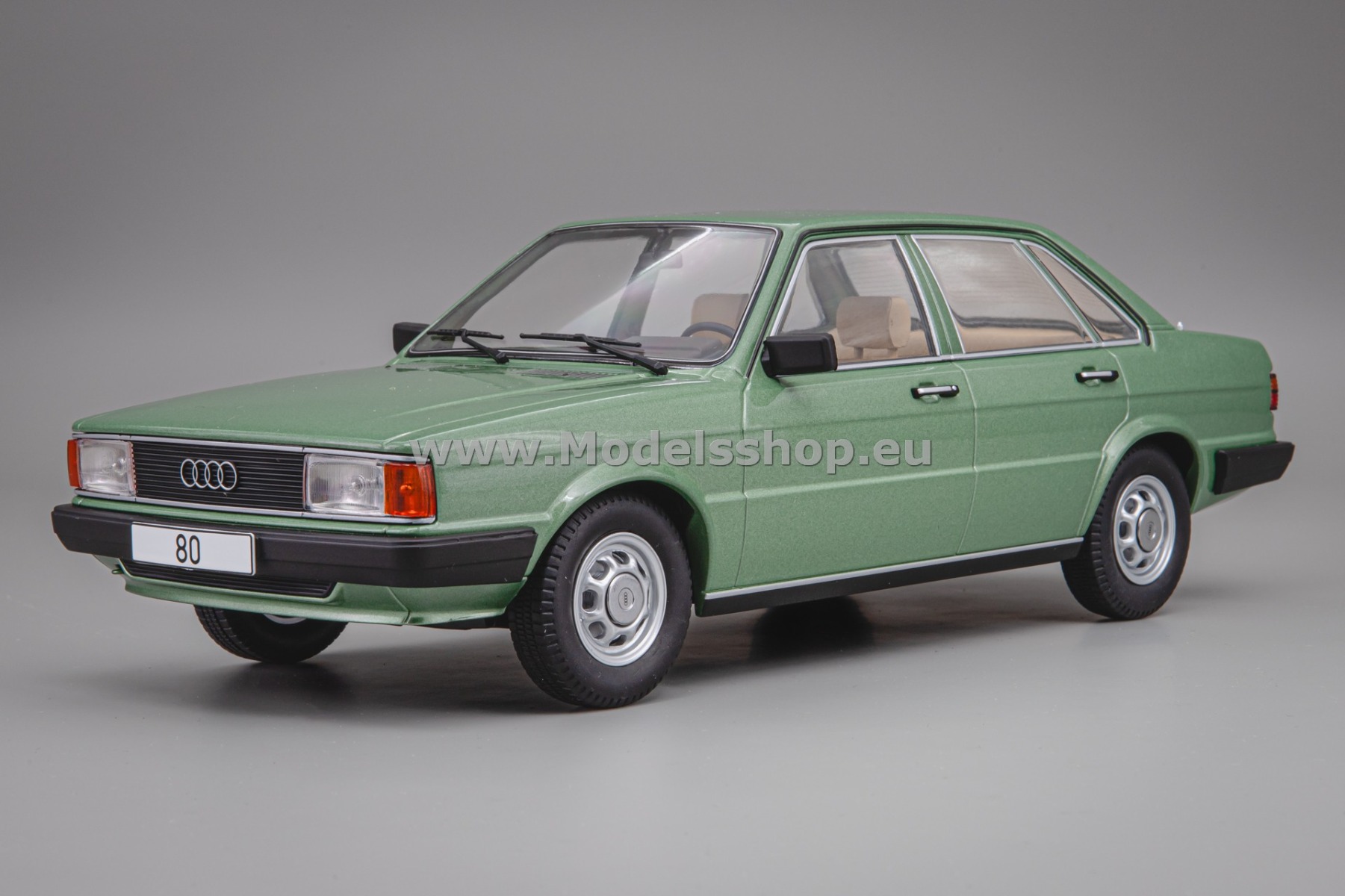 MCG18525 Audi 80 (B2), 1978 /light green metallic/