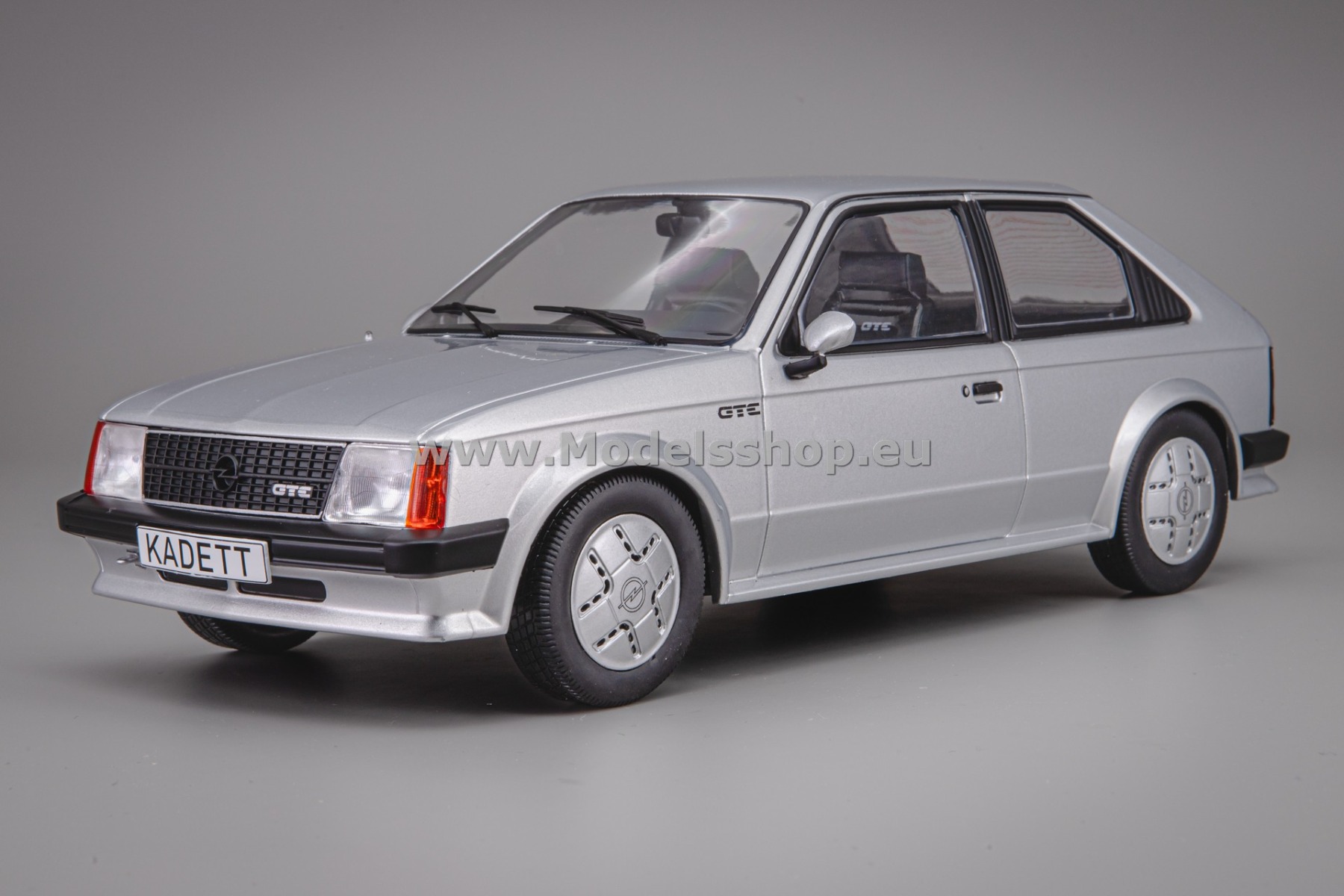 MCG18533 Opel Kadett D GTE, 1983 /silver/
