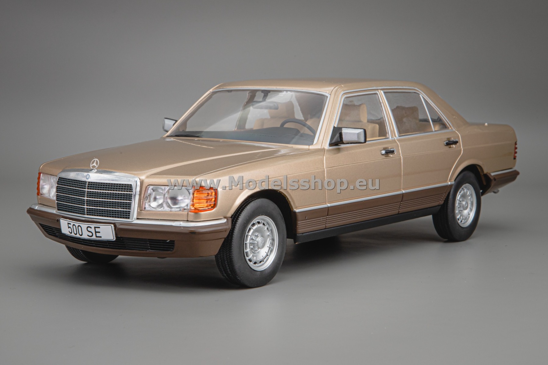 MCG18548 Mercedes-Benz S-Klasse (W126), 1979 /beige metallic/