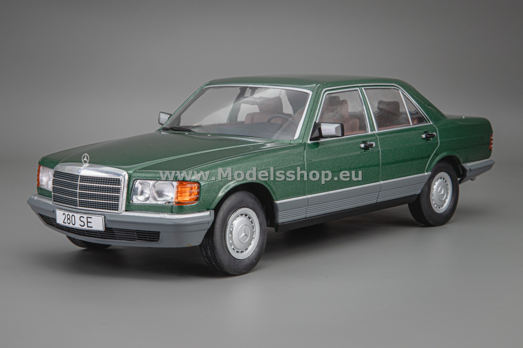 MCG18549 Mercedes-Benz S-Klasse (W126), 1979 /dark green metallic/
