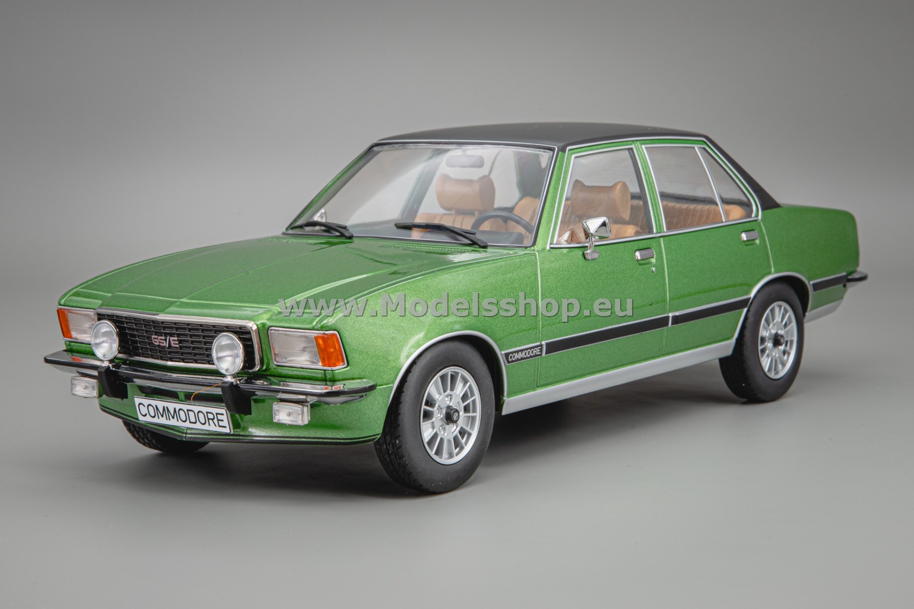 MCG18565 Opel Commodore B, 1972 /green metallic/