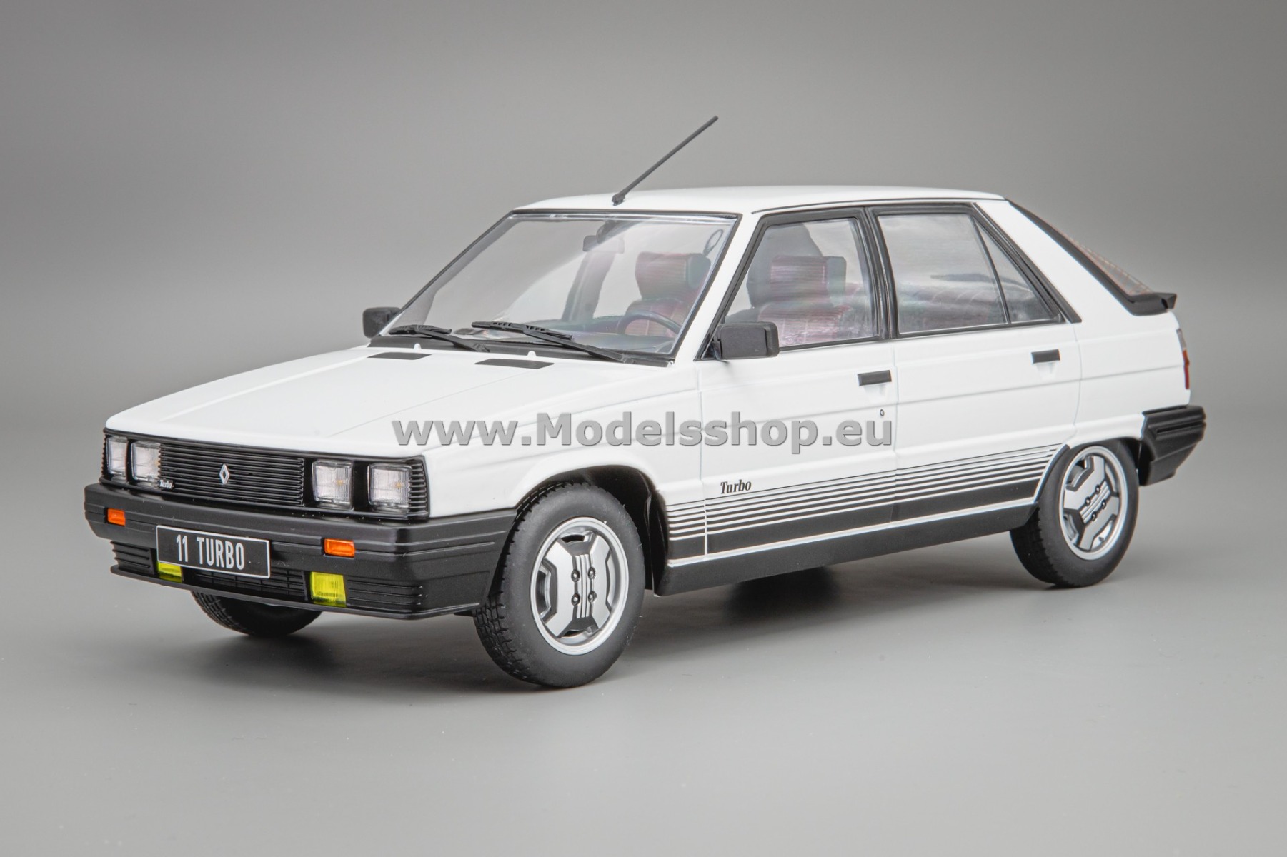 MCG18589 Renault 11 Turbo, 1985 /white/