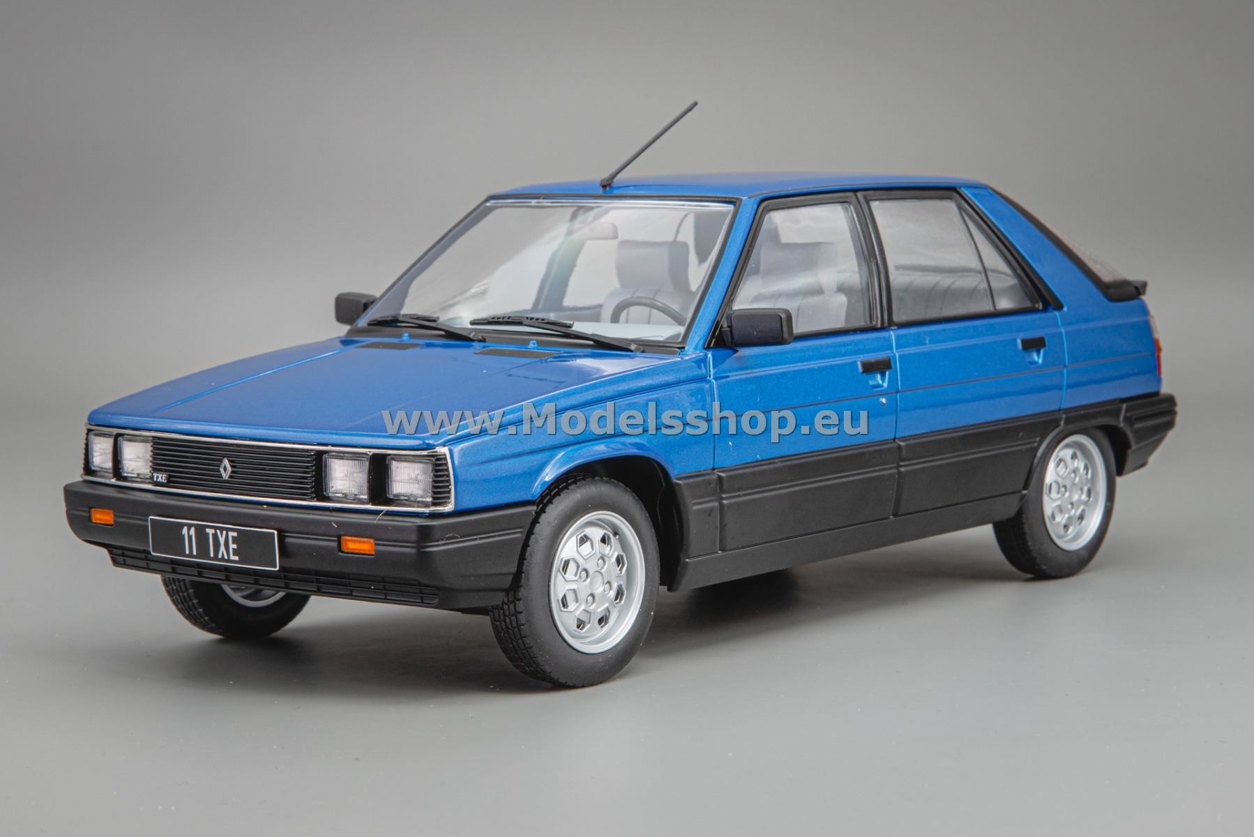 MCG18591 Renault 11 GTL, 1985 /blue metallic/