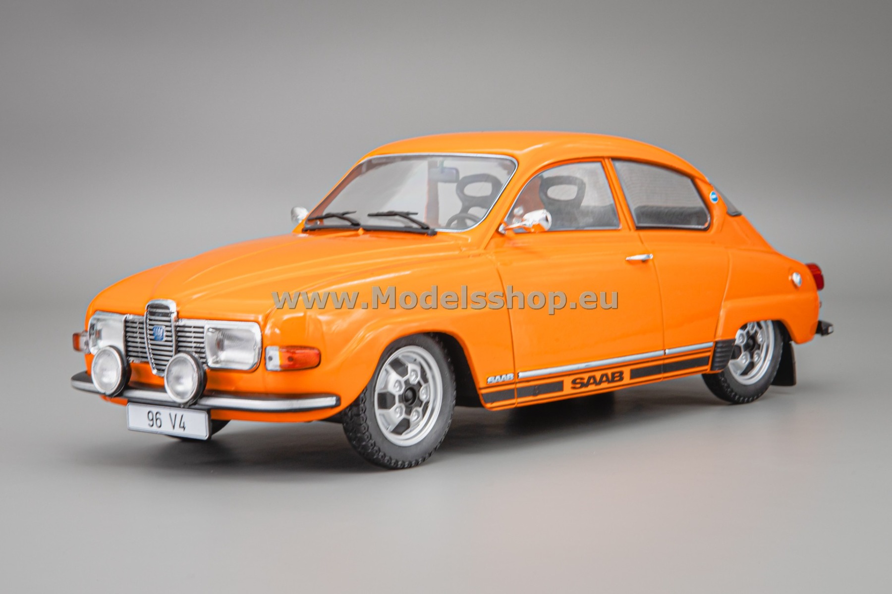 MCG18654 Saab 96 V4, 1970 /orange/