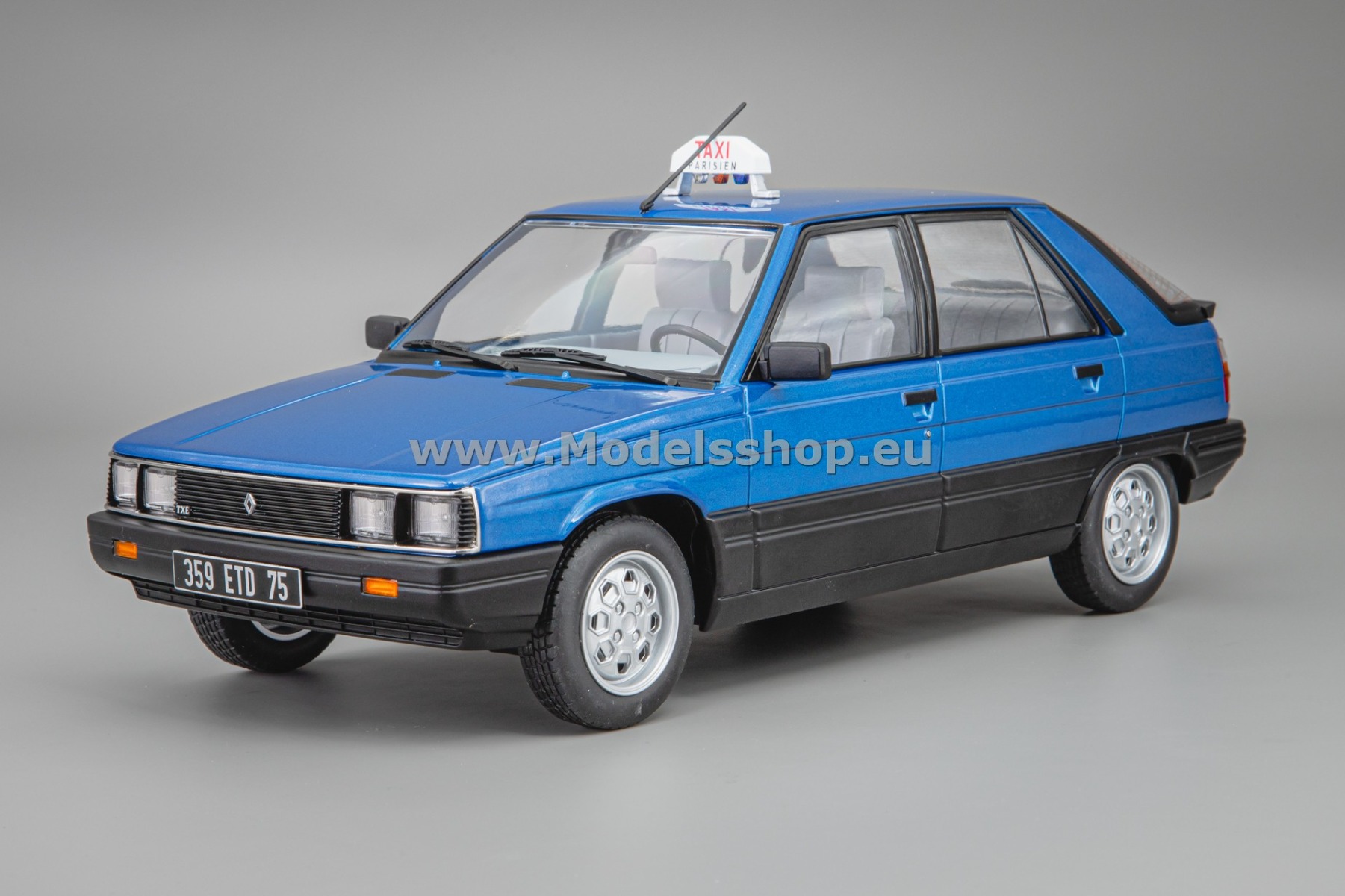 MCG18833 Renault 11 GTL, Taxi (F), 1985 /blue metallic/