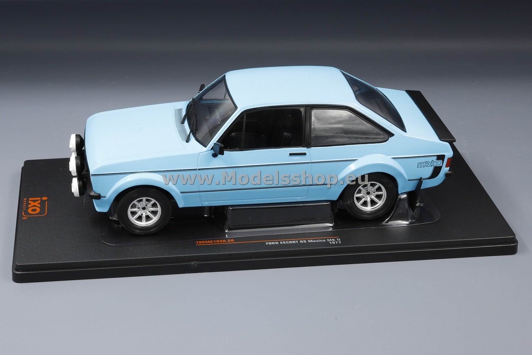 IXO 18CMC103A.20 Ford Escort MKII Mexico, RHD 1977 /light blue