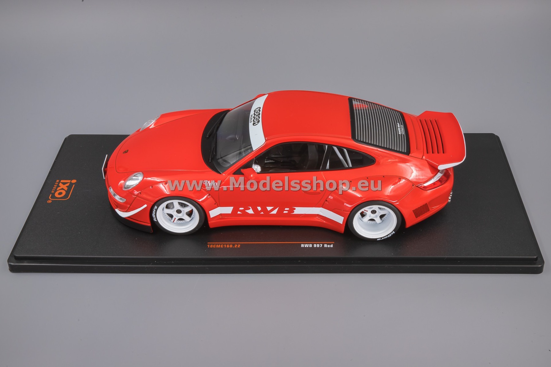 IXO18CMC168.22 Porsche RWB 997 /red/