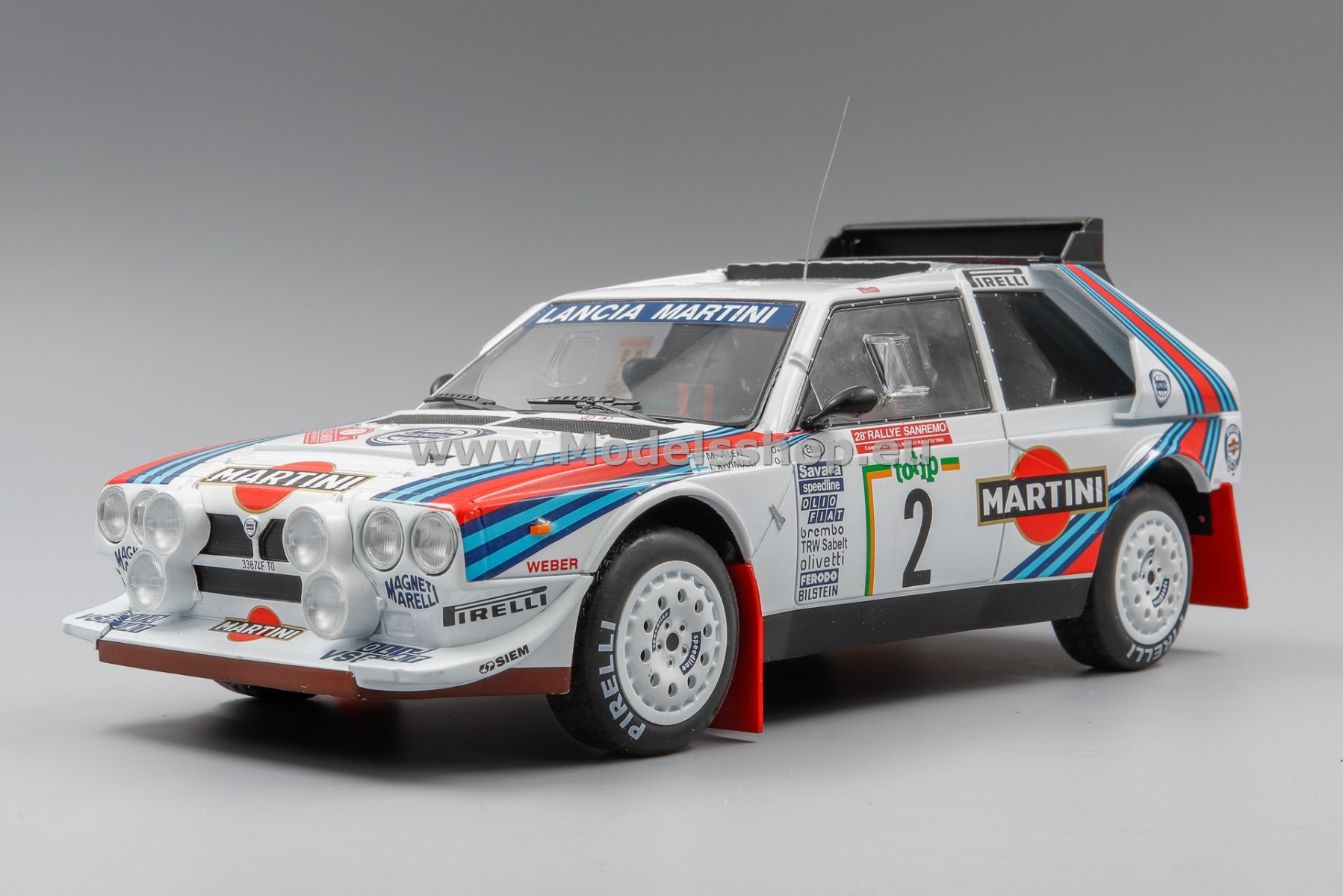 IXO 18RMC130A.22S Lancia Delta S4 (with extra lights), No.2, Martini, Rally WM, Rally San Remo 1986 , M.Alen/I.Kivimäki