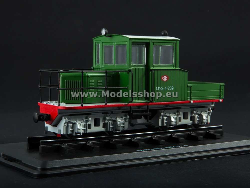 ModelPro 0111MP MUZg-4 diesel locomotive /green/