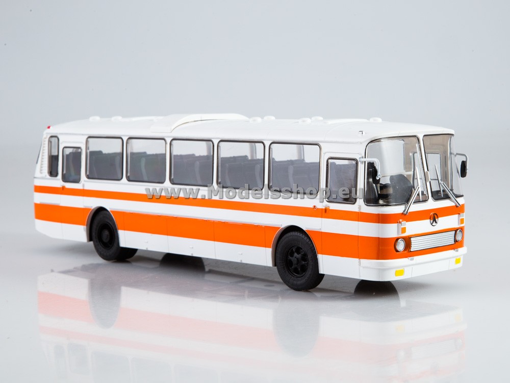 Bus magazine series (Modimio) with model of  LAZ-699R