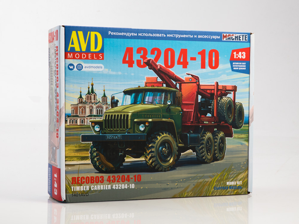 1401AVD URAL-43204-10 logging truck, model kit