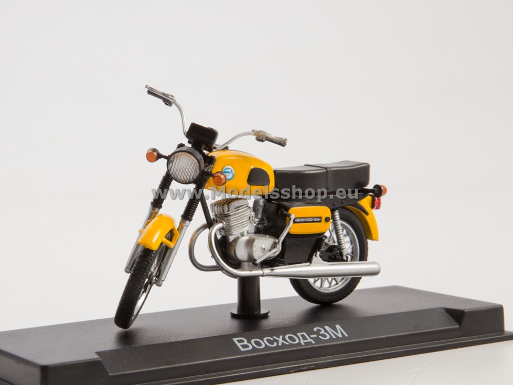 Motorcycle magazine series (Modimio) No.6 with model of 