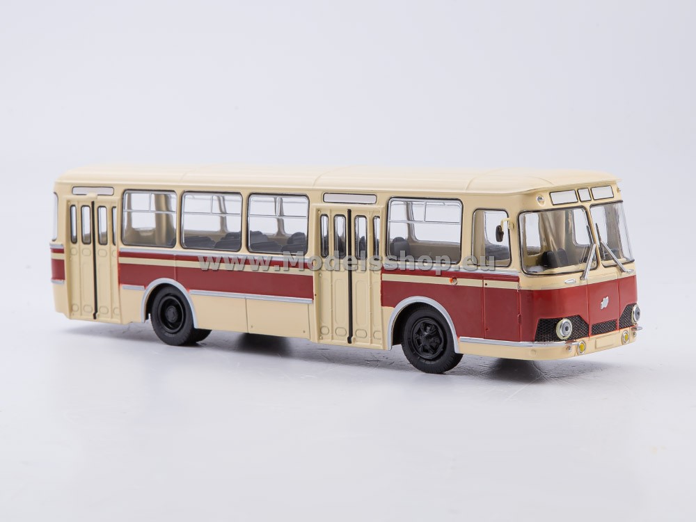 Bus magazine series (Modimio) No. 28 with model of LIAZ-677