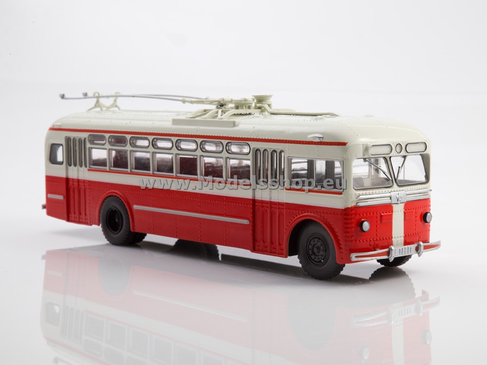 Bus magazine series (Modimio) No. 34 with model of MTB-82D trolleybus