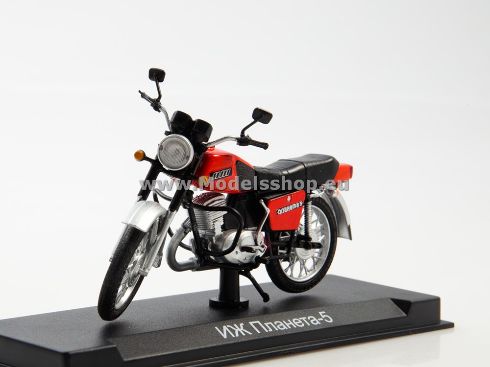 Motorcycle magazine series (Modimio) No.24 with model of 