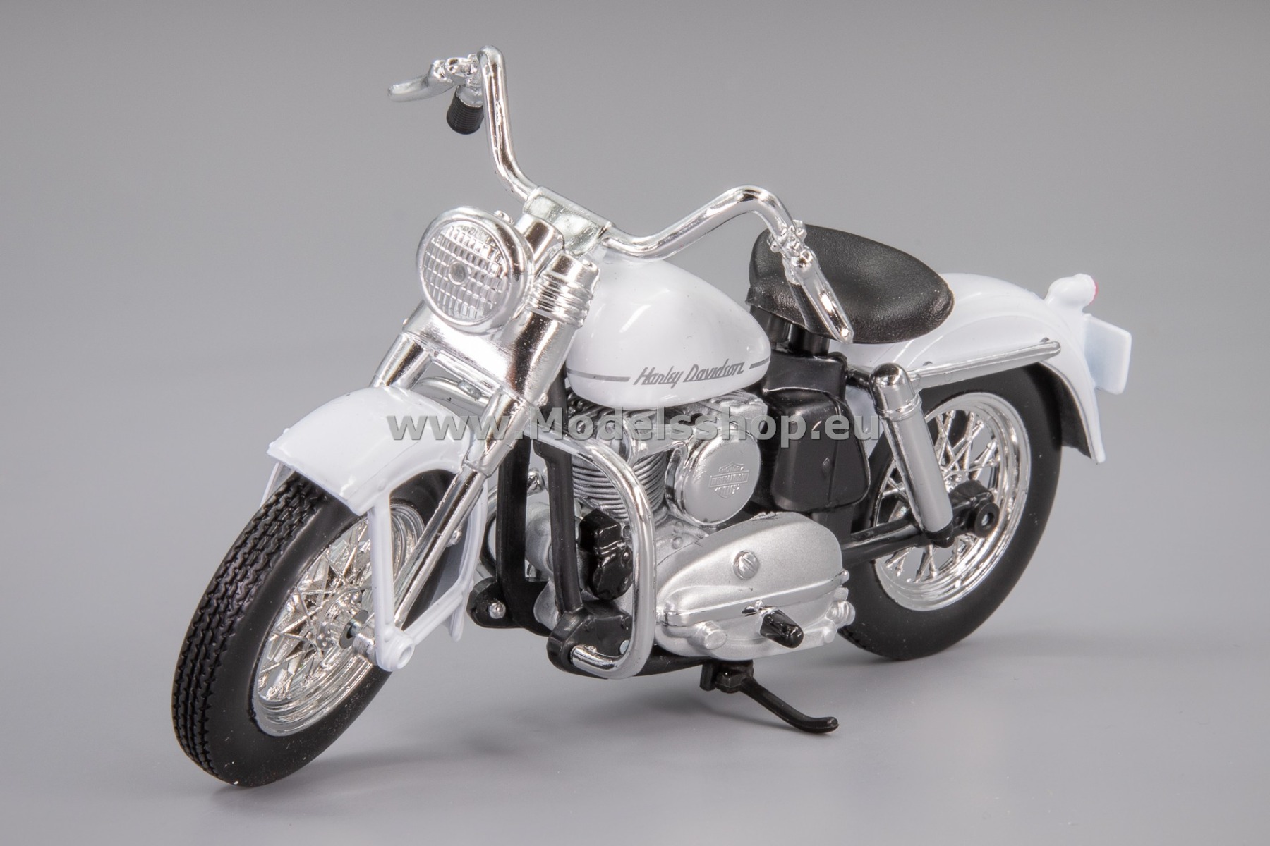 Maisto Harley-Davidson K Model, 1952 /white/