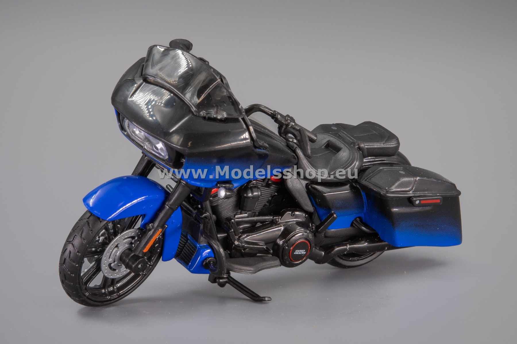 Maisto MAI20-19136 Harley-Davidson CVO Road Glide, 2018 /blue - black/