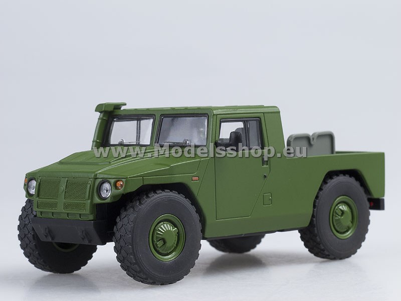 SSM2002 Russian army jeep GAZ-233002 Tiger pickup /khaki/