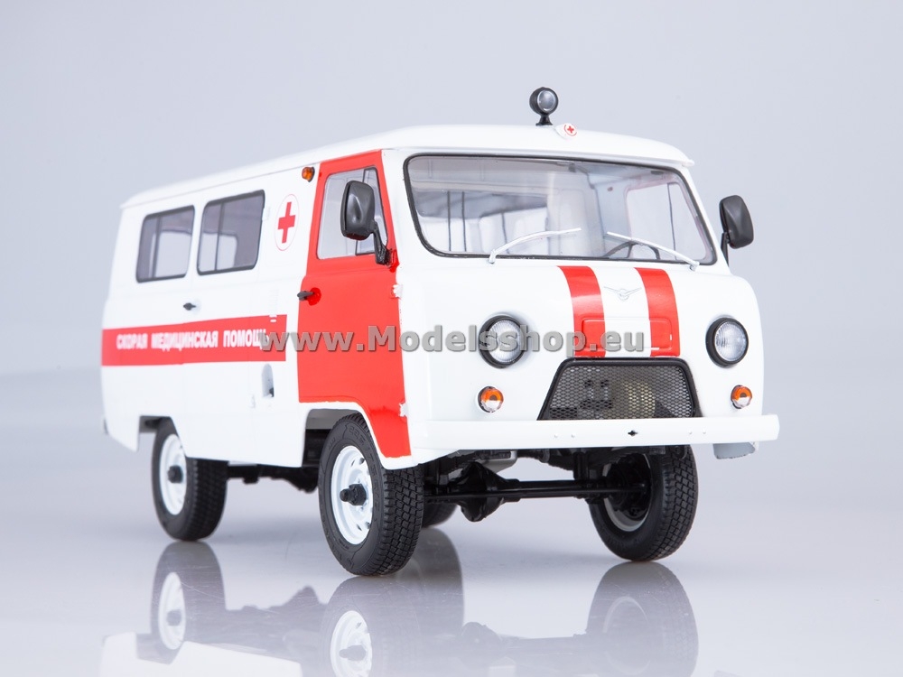SSM2004 UAZ-3962 Ambulance