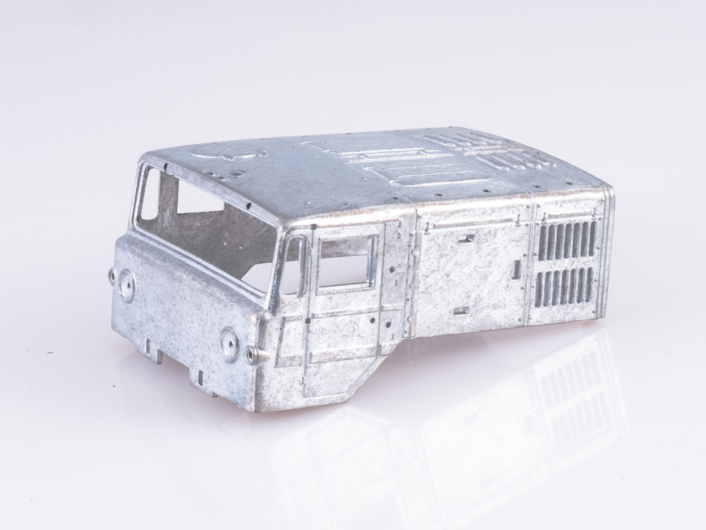 7054AVD MAZ-537 heavy-tractor truck with heavy semitrailer CHMZAP