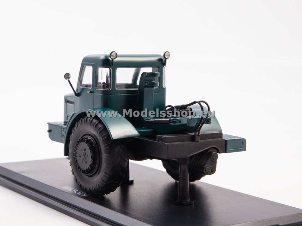 ModelPro 0184MP MAZ-529 single axle tractor truck /dark green/ ModelPro 0184MP MAZ-529 single axle tractor truck /dark green/