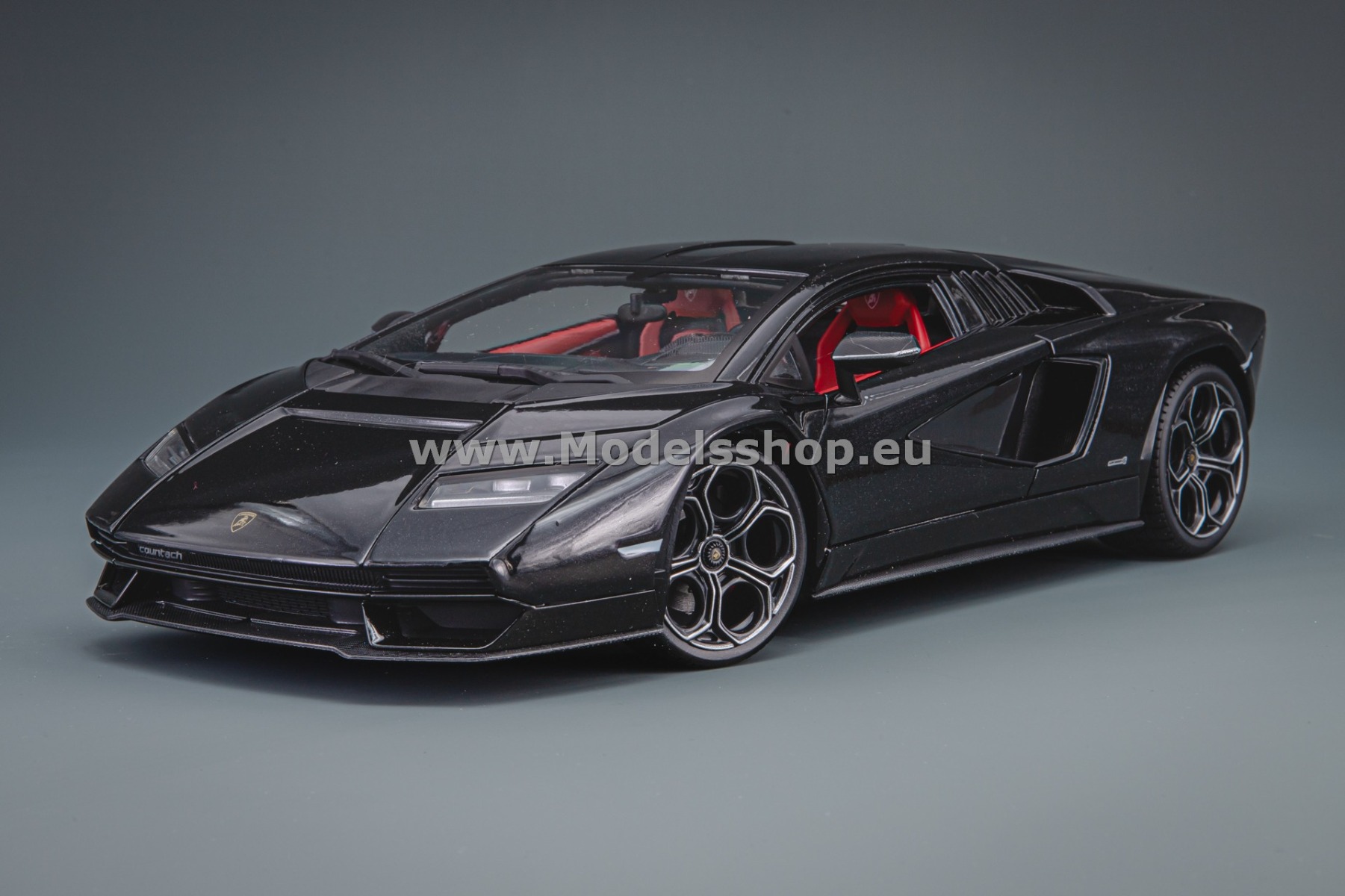 Maisto Lamborghini Countach LPI 800-4, 2021 /black/