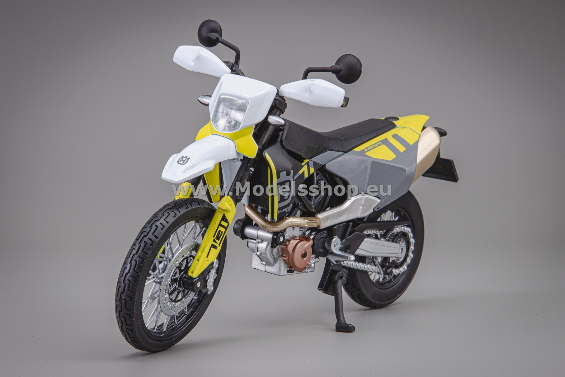 Maisto Husqvarna Husky 701 Supermoto /black - white/