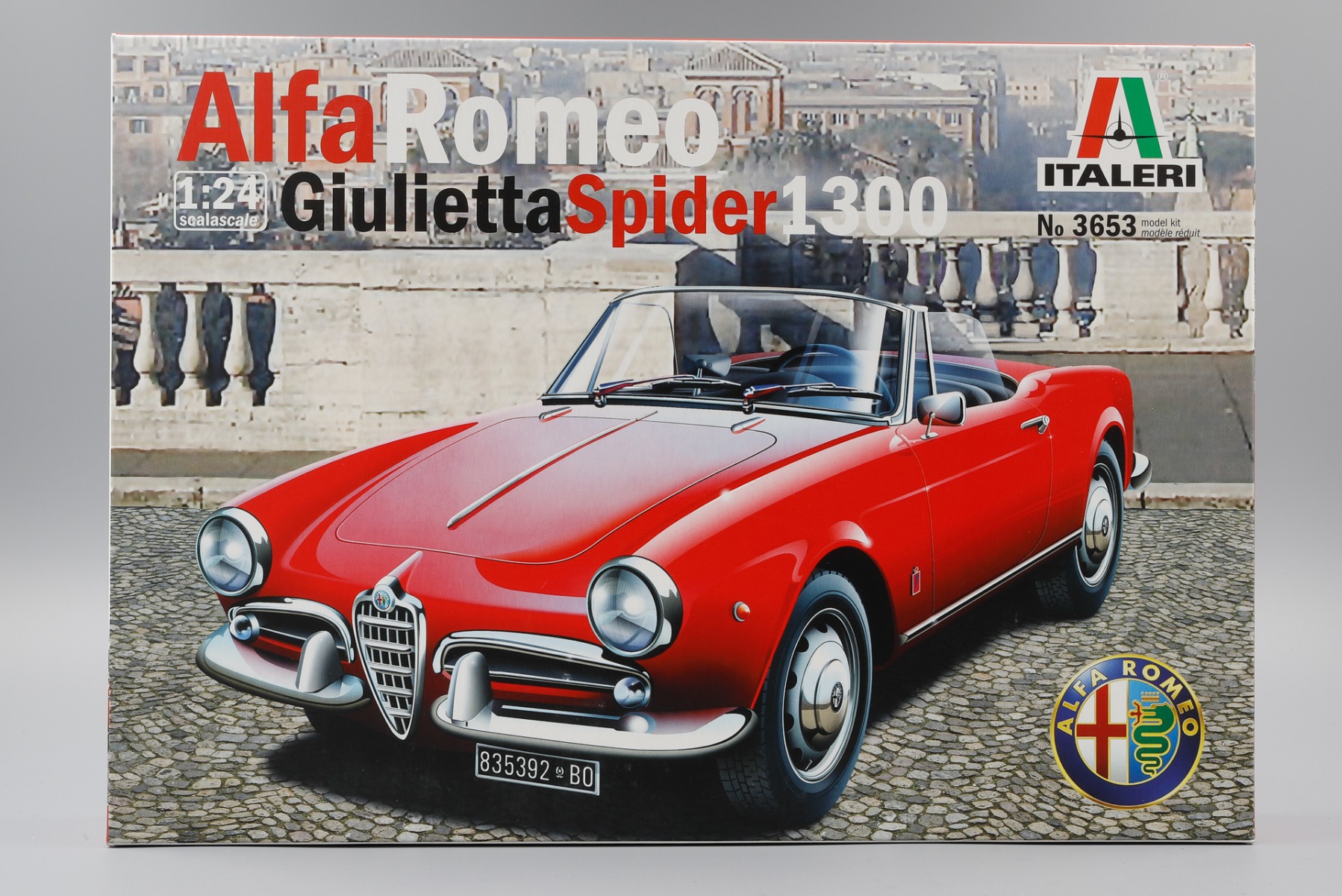 Italeri IT3653 Alfa Romeo Giulietta Spider 1300 Series 3 - 1961
