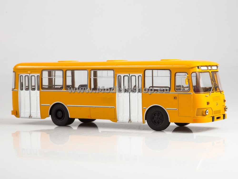 SSM4004 LIAZ-677M city bus /yellow-white/