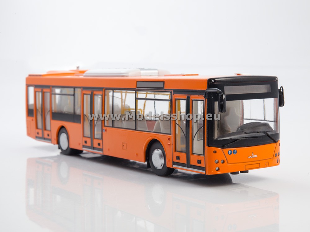 AI4006 MAZ-203 city bus /orange/