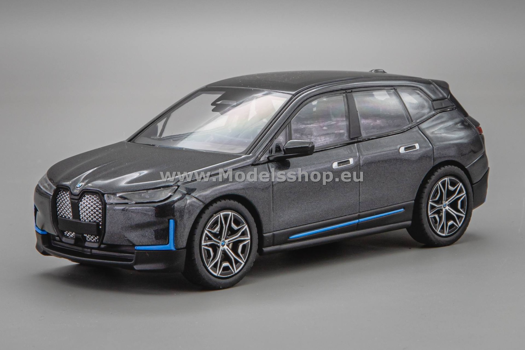 Minichamps 410024300 BMW iX, 2023 /Storm Bay Metallic/ Limited Edition 336pcs.