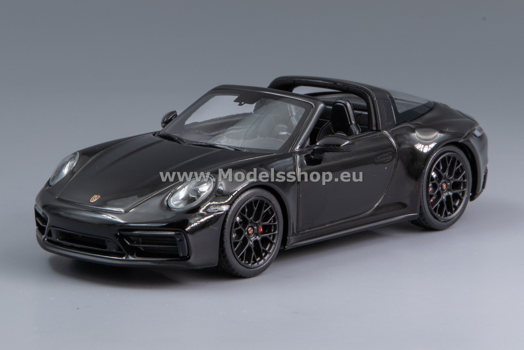 Minichamps 410061065 Porsche 911 (992) Targa 4 GTS, 2022 /black/