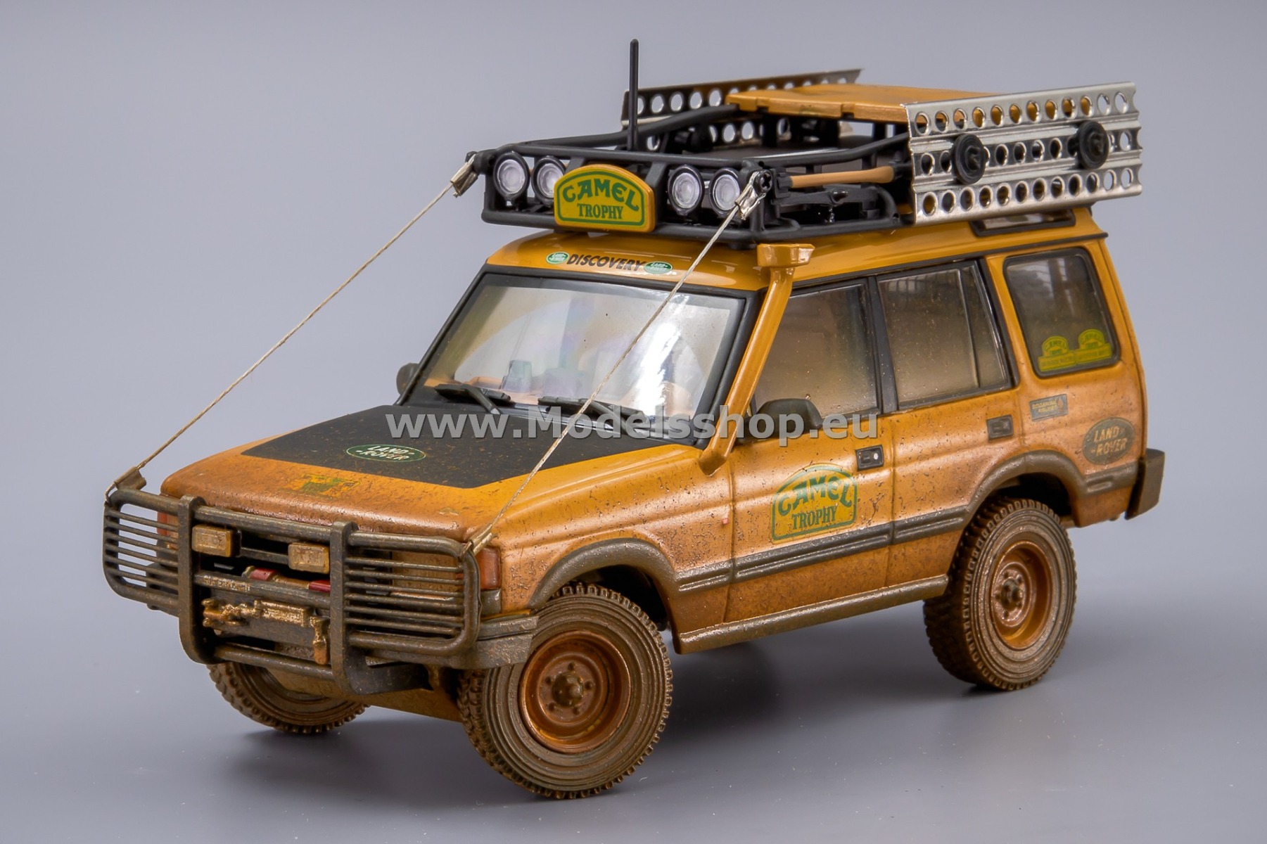 Almost Real 410411 Land Rover Discovery S1, Camel Trophy, Kalimantan 1993 /yellow/ dirty version