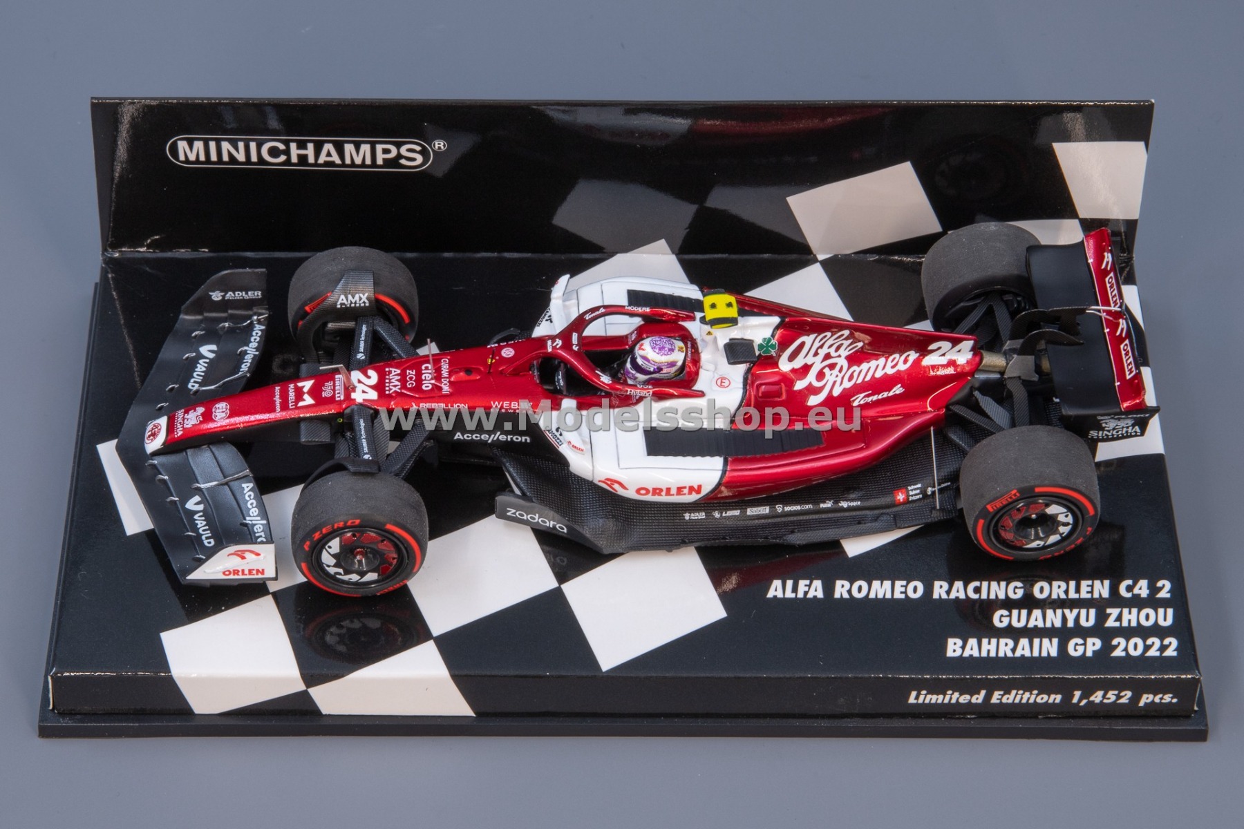 MINICHAMPS F1模型 迷你切MINICHAMPS 1:43 奔驰F1美国迈阿密站乔治拉塞尔树脂车模