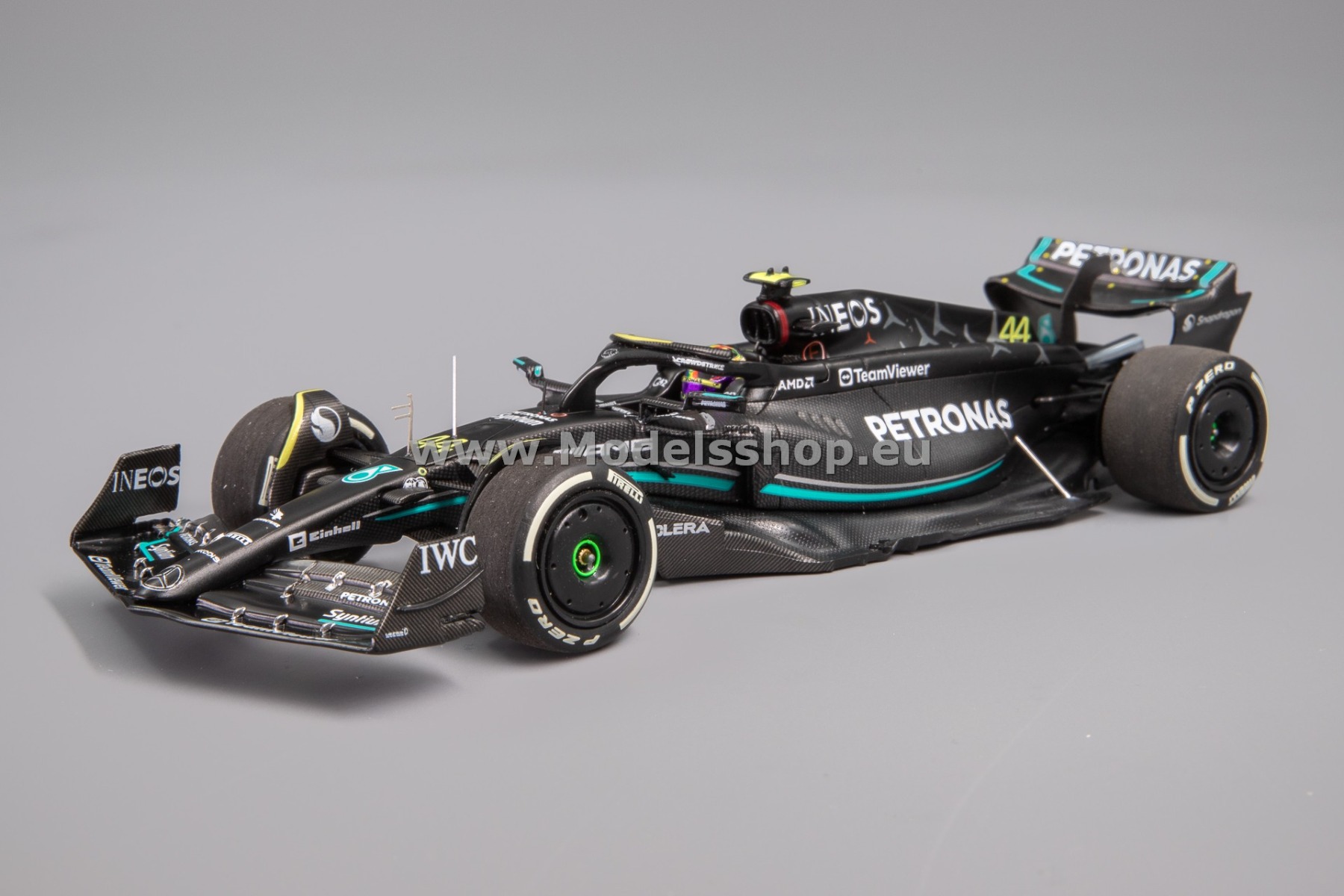 Minichamps 417230144 Mercedes-AMG Petronas Formula 1 team, W14 E-Performance No.44, 5th Bahrain GP Formula 1 2023, Lewis Hamilton