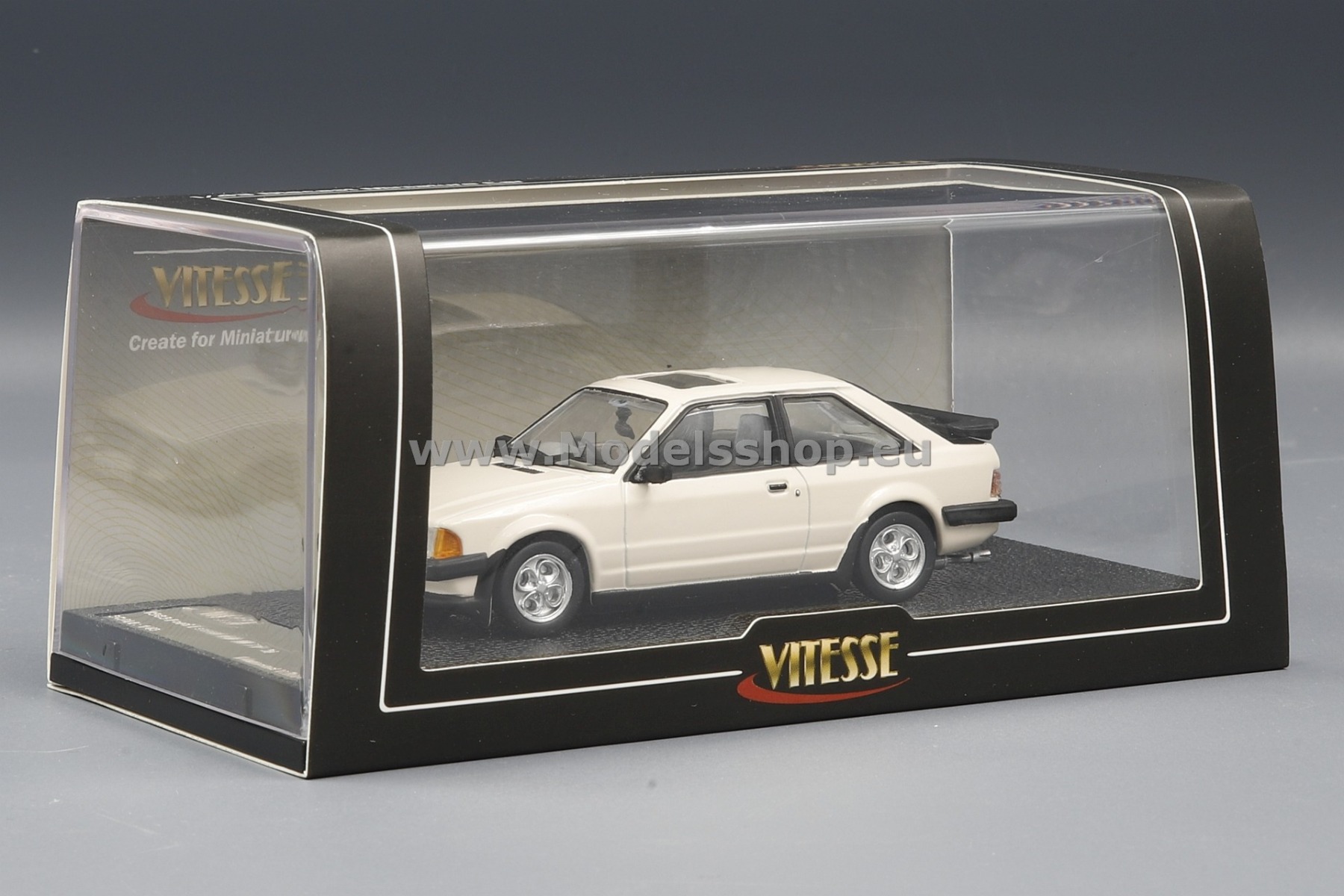 FORD ESCORT 1,3 GL XR3 1982 En Blanc - Modèle Altaya 1:43 - État Occasion