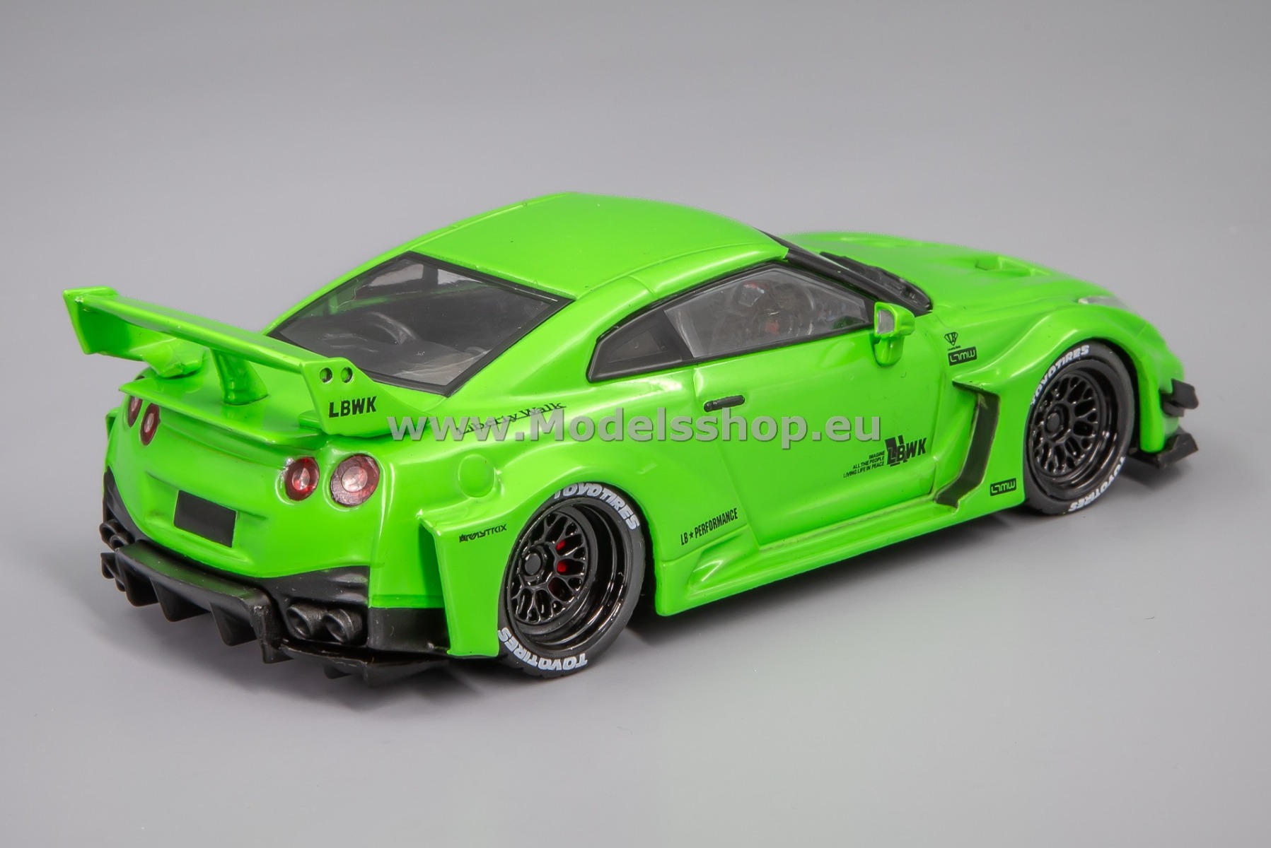 Solido S4311207 Nissan GT-R (R35) LB Work Silhouette /green/ Solido S4311207 Nissan GT-R (R35) LB Work Silhouette /green/