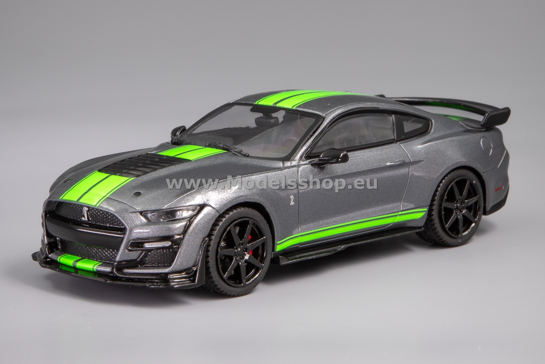 Solido S4311504 Ford Shelby Mustang GT500, 2020 /grey metallic / neon green/