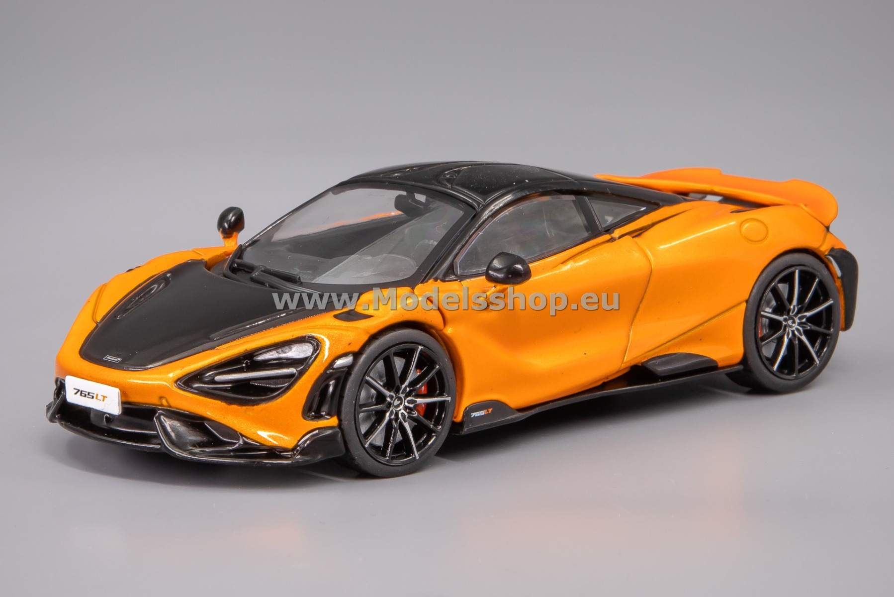 Solido S4311901 McLaren 765LT V8-Biturbo, 2020 /orange metallic (papaya spark)/