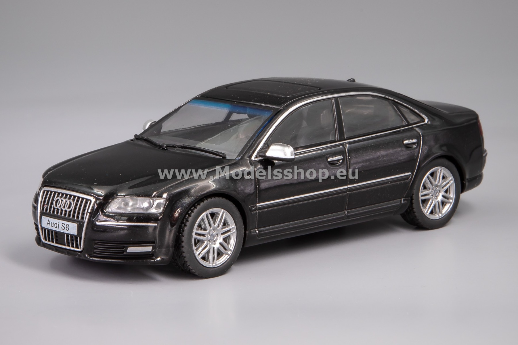 Solido S4313301 AUDI S8 (D3), 2010 /black/