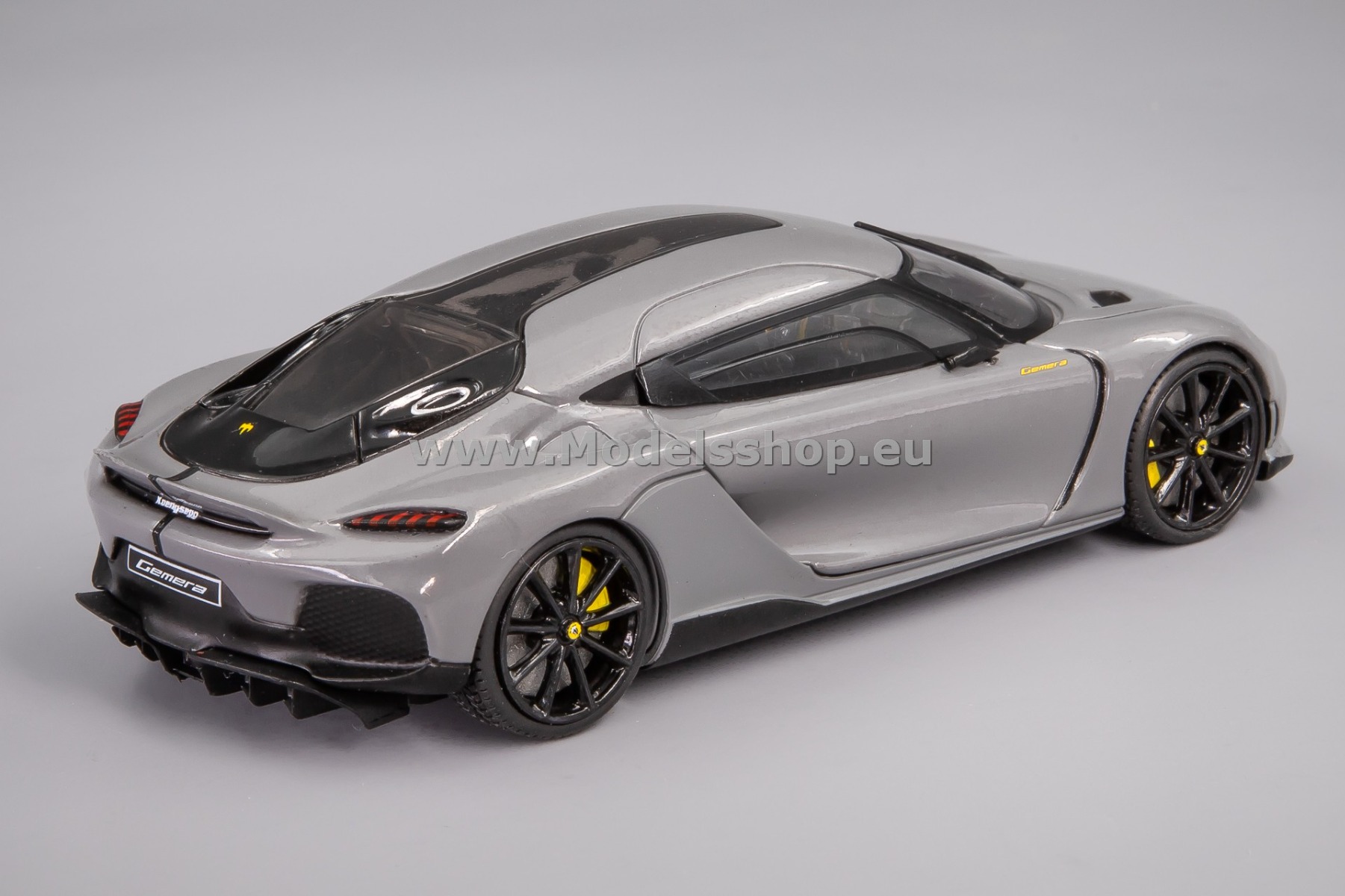 Modèle Réduit Voiture Koenigsegg Gemera 2021 Gris - Échelle 1:43 - Marque Solido (S4313701) - Neuf