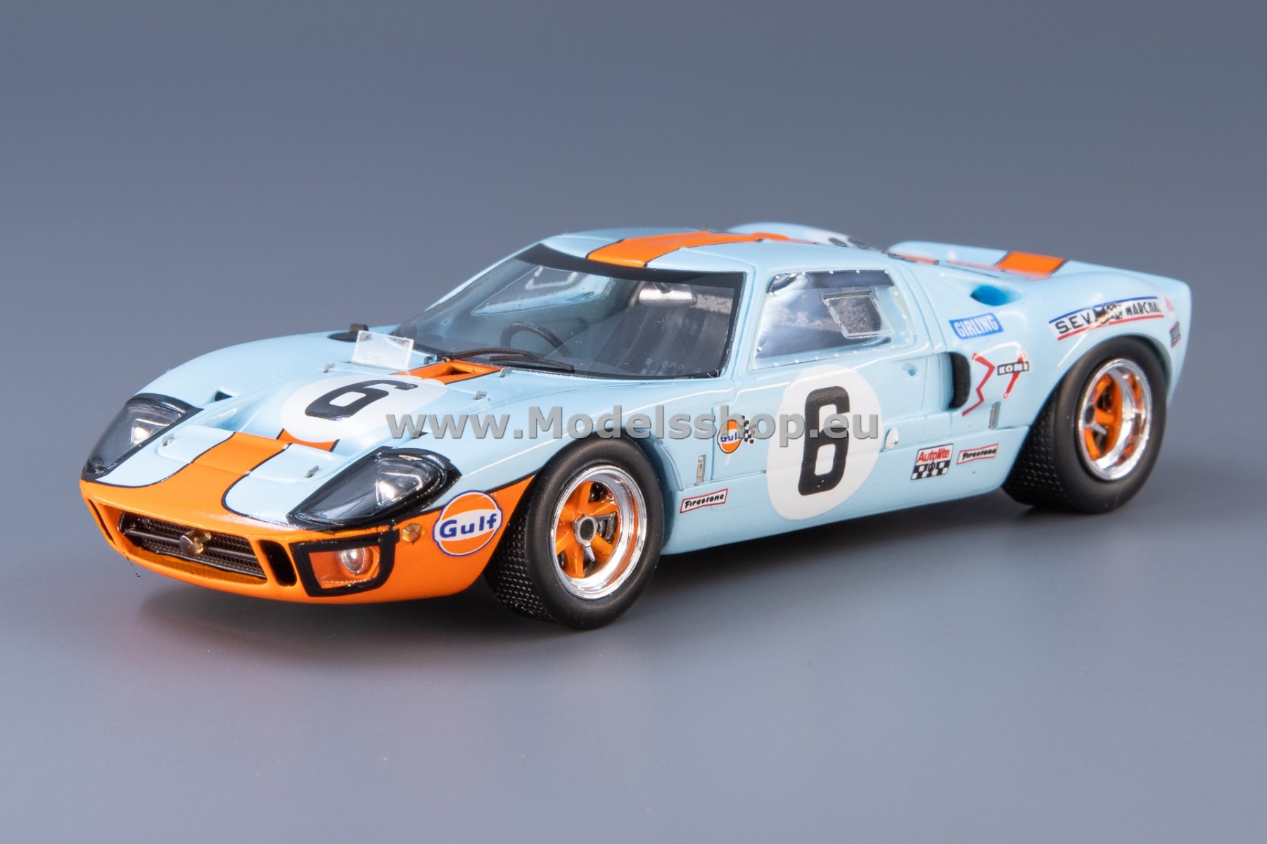 Spark 43LM69 Ford GT 40 No.6 Winner 24H Le Mans 1969 J. Ickx - J. Oliver