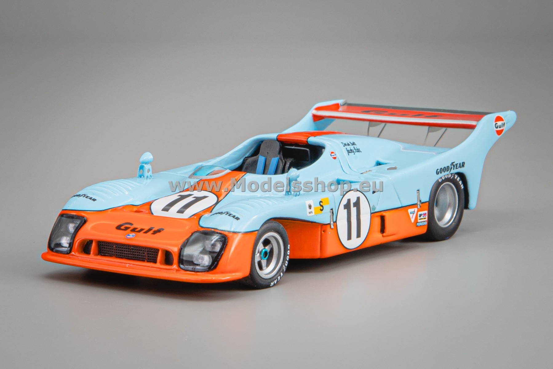 Spark 43LM75 Gulf-Mirage GR8 No.11, Winner Le Mans 24H 1975, J. Ickx - D. Bell