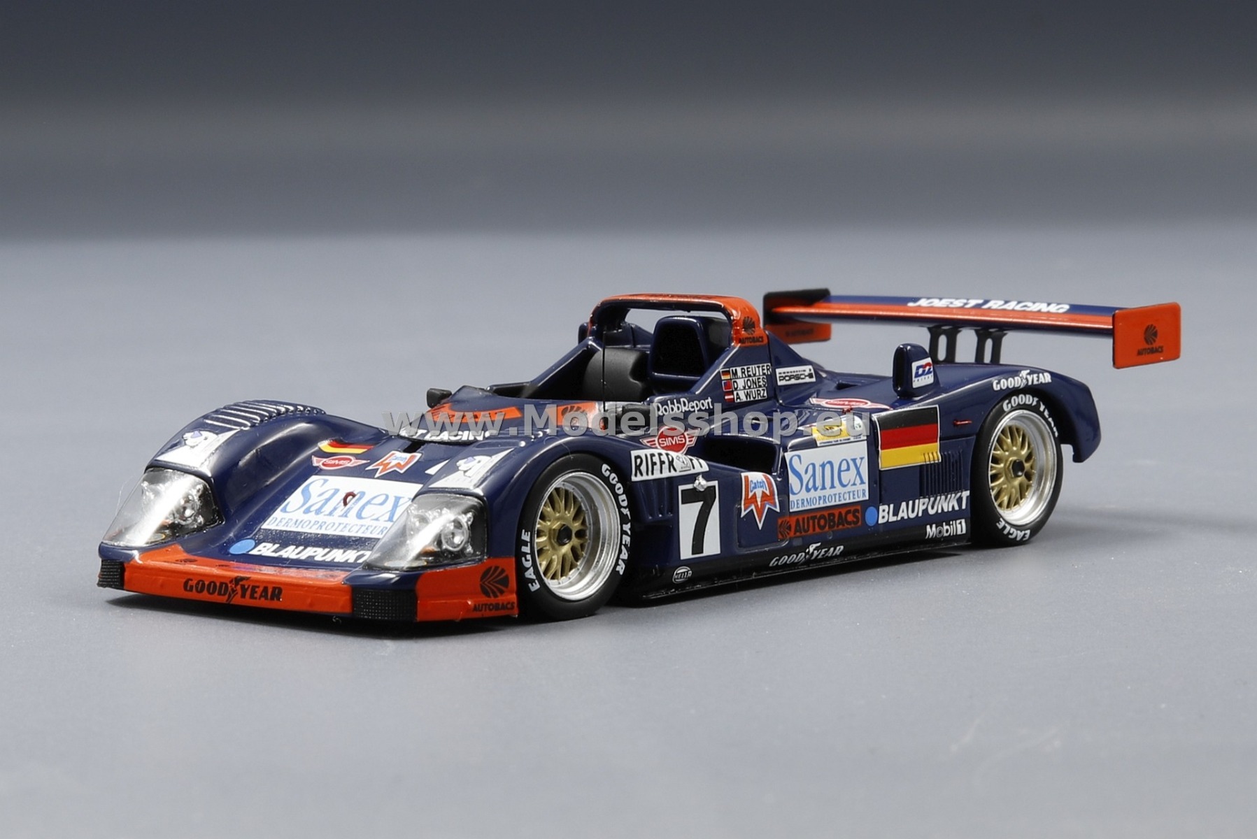 Spark 43LM96 Joest-Porsche TWR WSC No.7 Winner Le Mans 1996 M. Reuter - D. Jones - A. Wurz